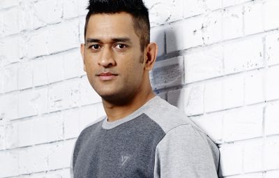 dhoni1